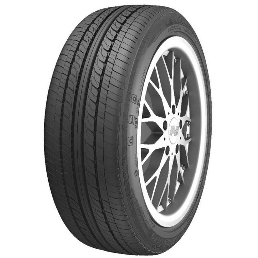 Nankang RX 615 215/60R15 94V