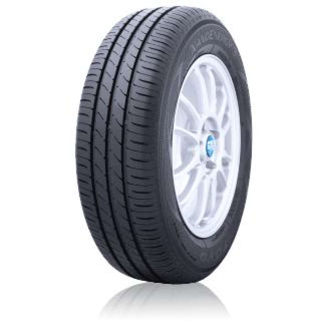 Sommerreifen Toyo NanoEnergy 3 205/70 R15 96H