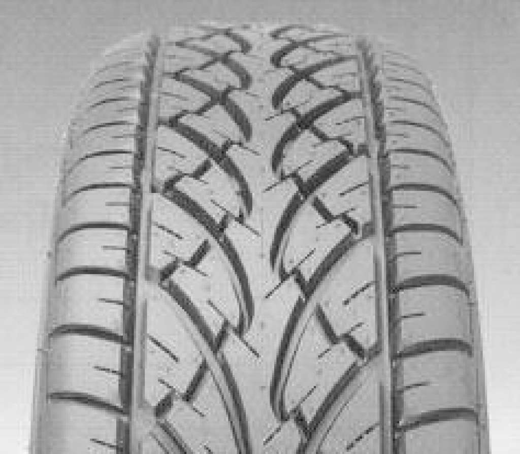 Offroadreifen-Sommerreifen Bridgestone Dueler 680 245/70 R16 107H