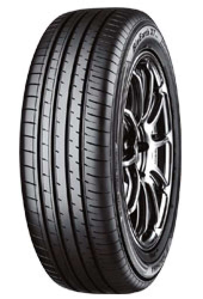 225/65 R17 102H BluEarth-XT AE61